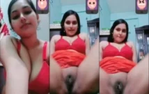 Horny Desi Vlg Girl Shows Pussy Horny Desi Vlg Girl Shows Pussy